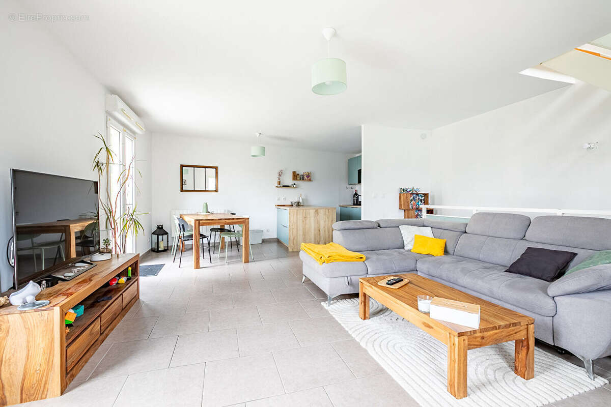 Maison à LAIGNEVILLE