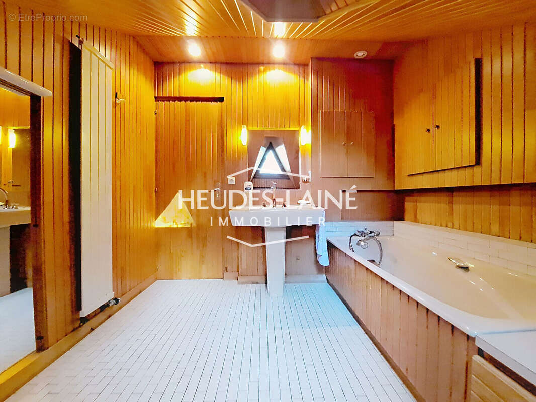 Maison à SAINT-PAIR-SUR-MER