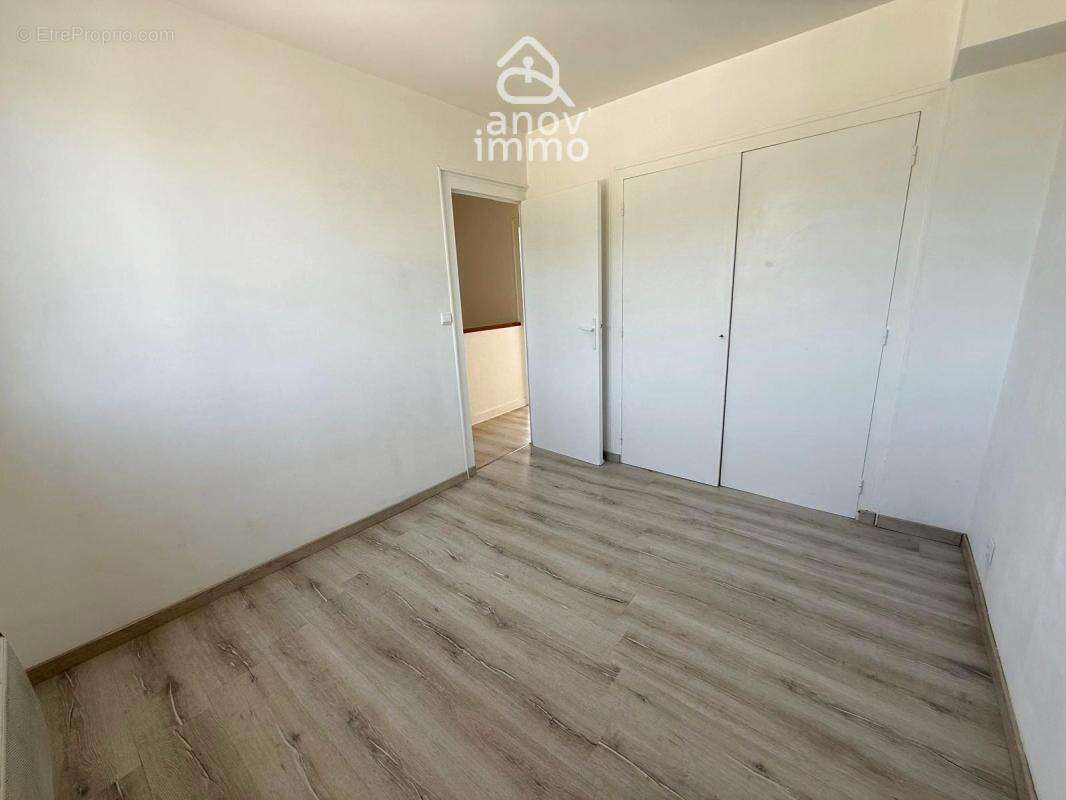 NOUVEAUTE : Maison 3 chambres de 81 m2 avec jardin   Environ - photo 7