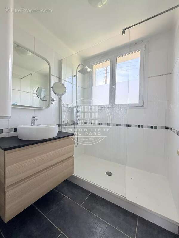 Appartement à LE VESINET