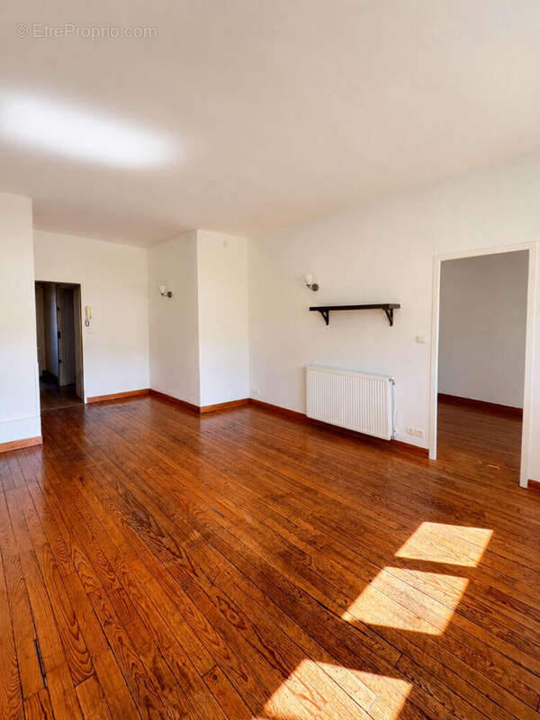TOULOUSE - Jean Jaurès / Place Belfort - Lumineux T2 de 46.51 m² avec ascenseur et cave - photo 2