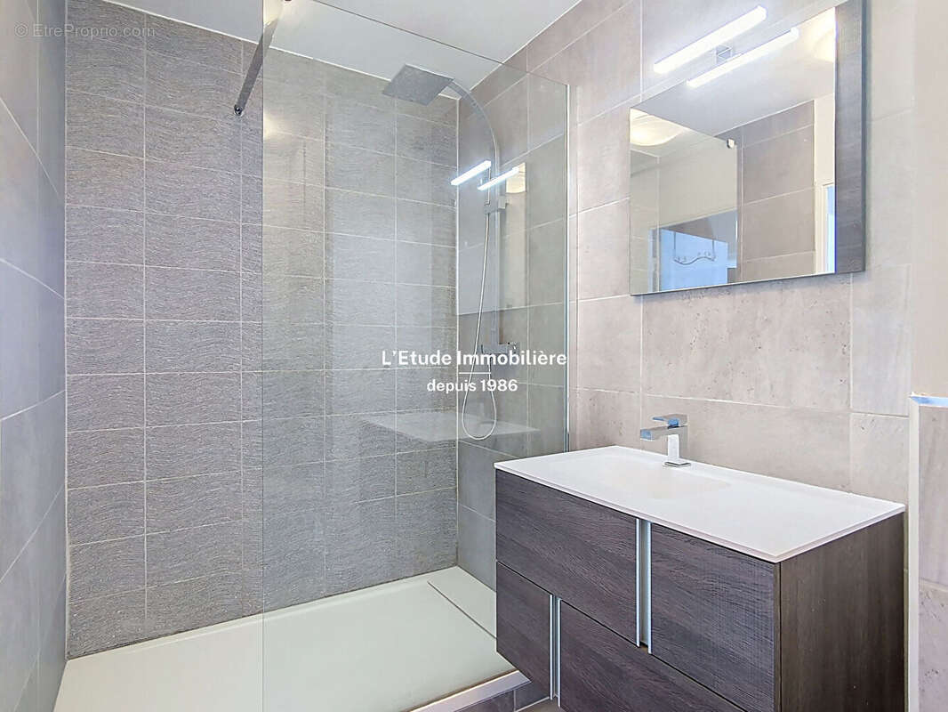 Appartement à LYON-9E