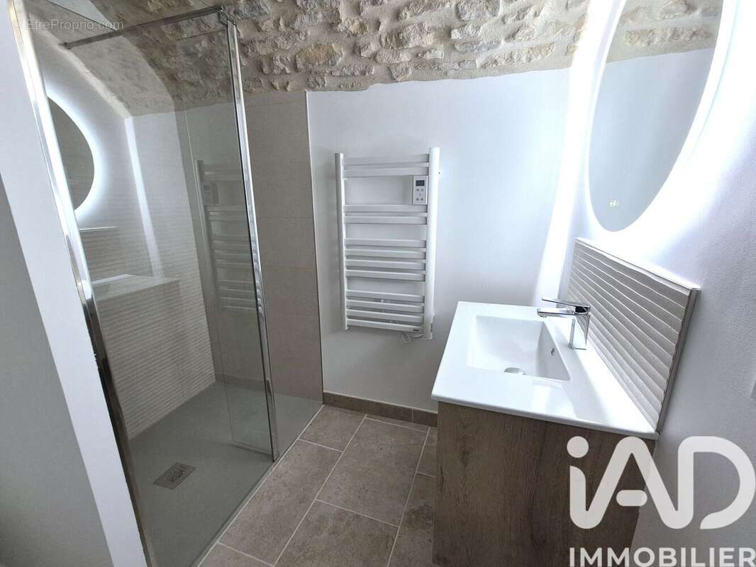 Photo 8 - Appartement à BAGNOLS-SUR-CEZE