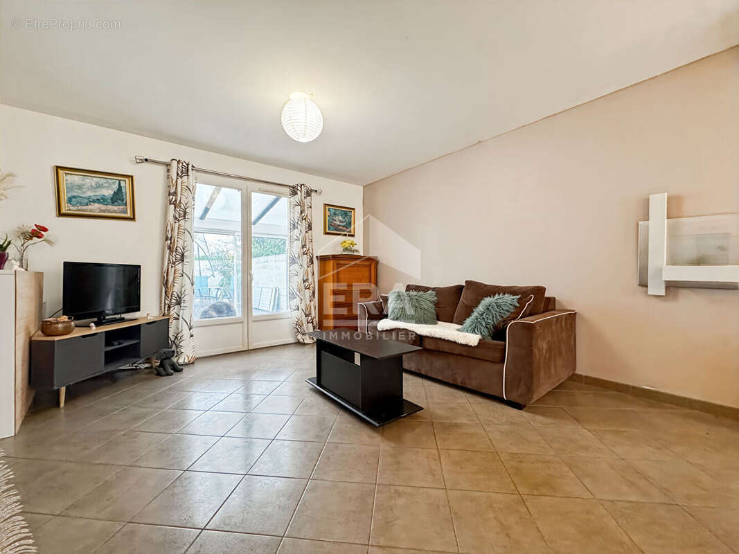 Maison à BOUTERVILLIERS