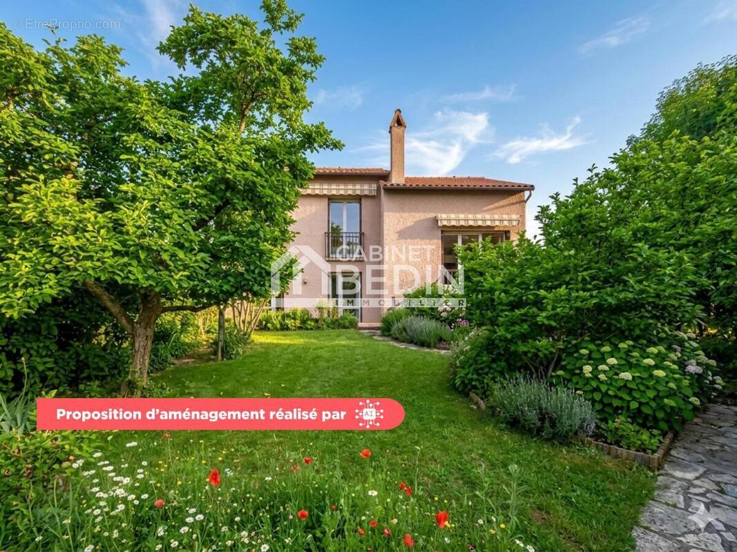 Maison à CASTELGINEST