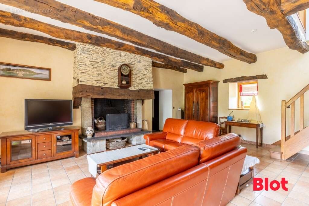 Maison à CHATEAUGIRON