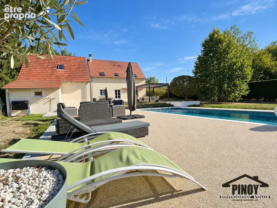 Maison familiale de 2009, 4 chambres, piscine chauffée et jardin clos de 1 990 m2 - photo 2