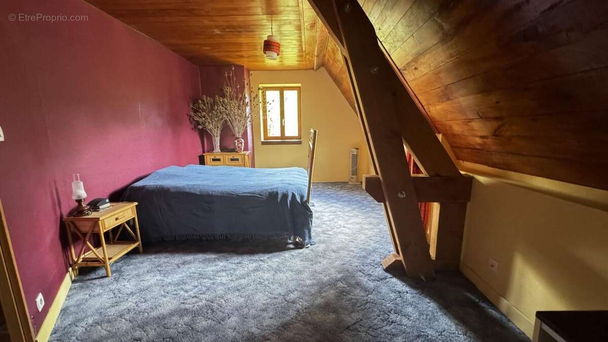 Maison à LIMOGNE-EN-QUERCY