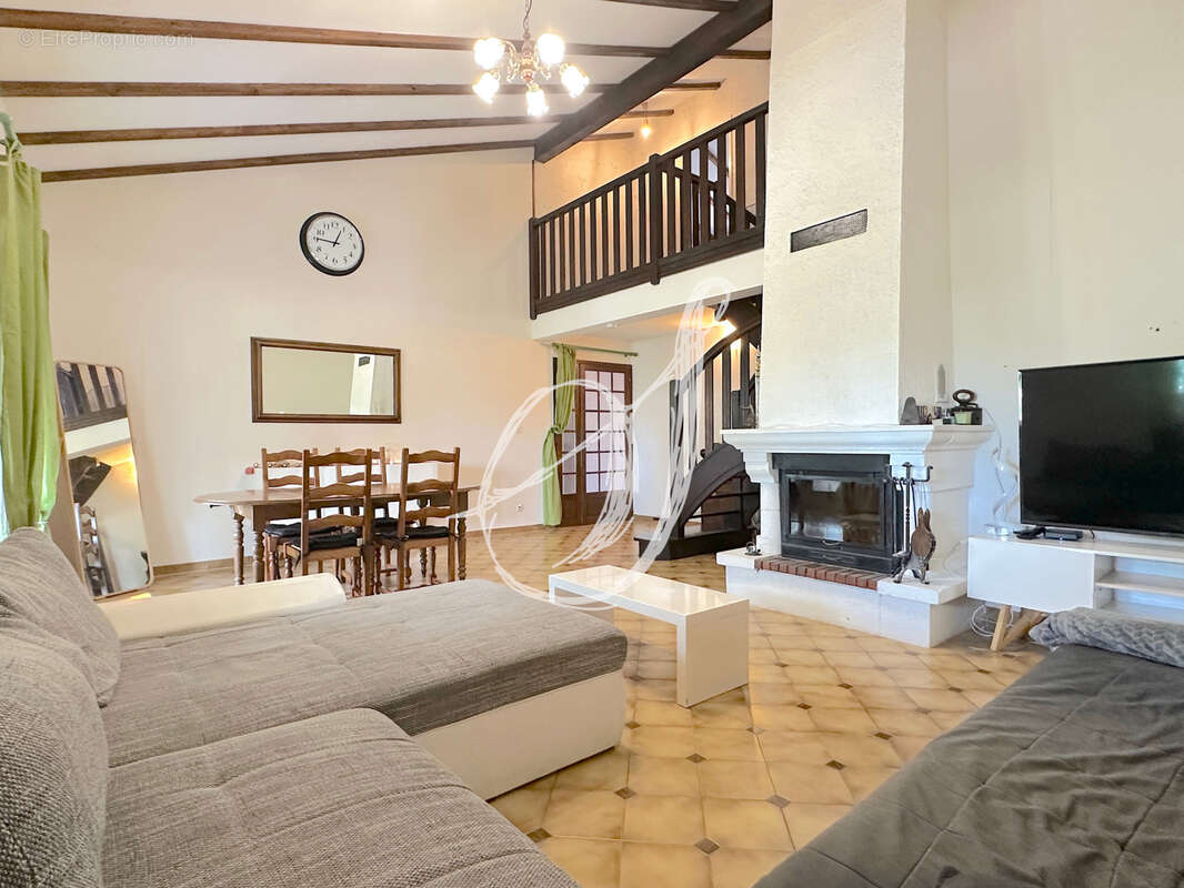 Maison à SAINT-GEORGES-D&#039;ORQUES