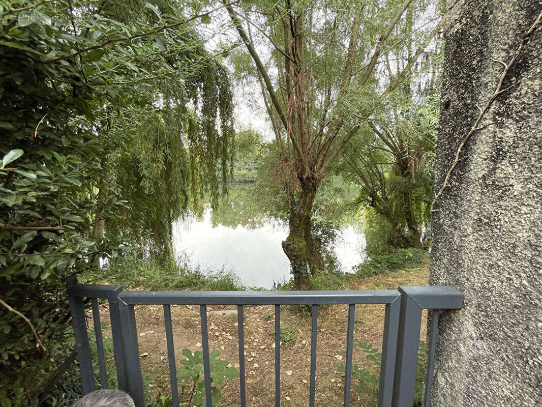 Maison à MONSEMPRON-LIBOS