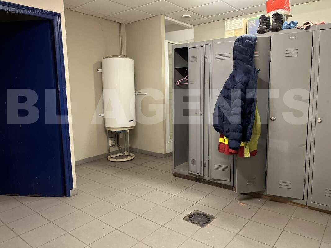 Photo 06-03-2025 11 05 24 - Commerce à MOULINS-SAINT-HUBERT