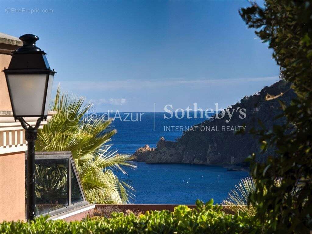 Appartement à THEOULE-SUR-MER