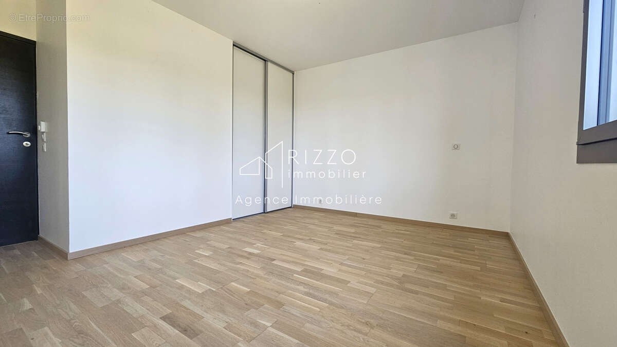 Appartement à DIVONNE-LES-BAINS