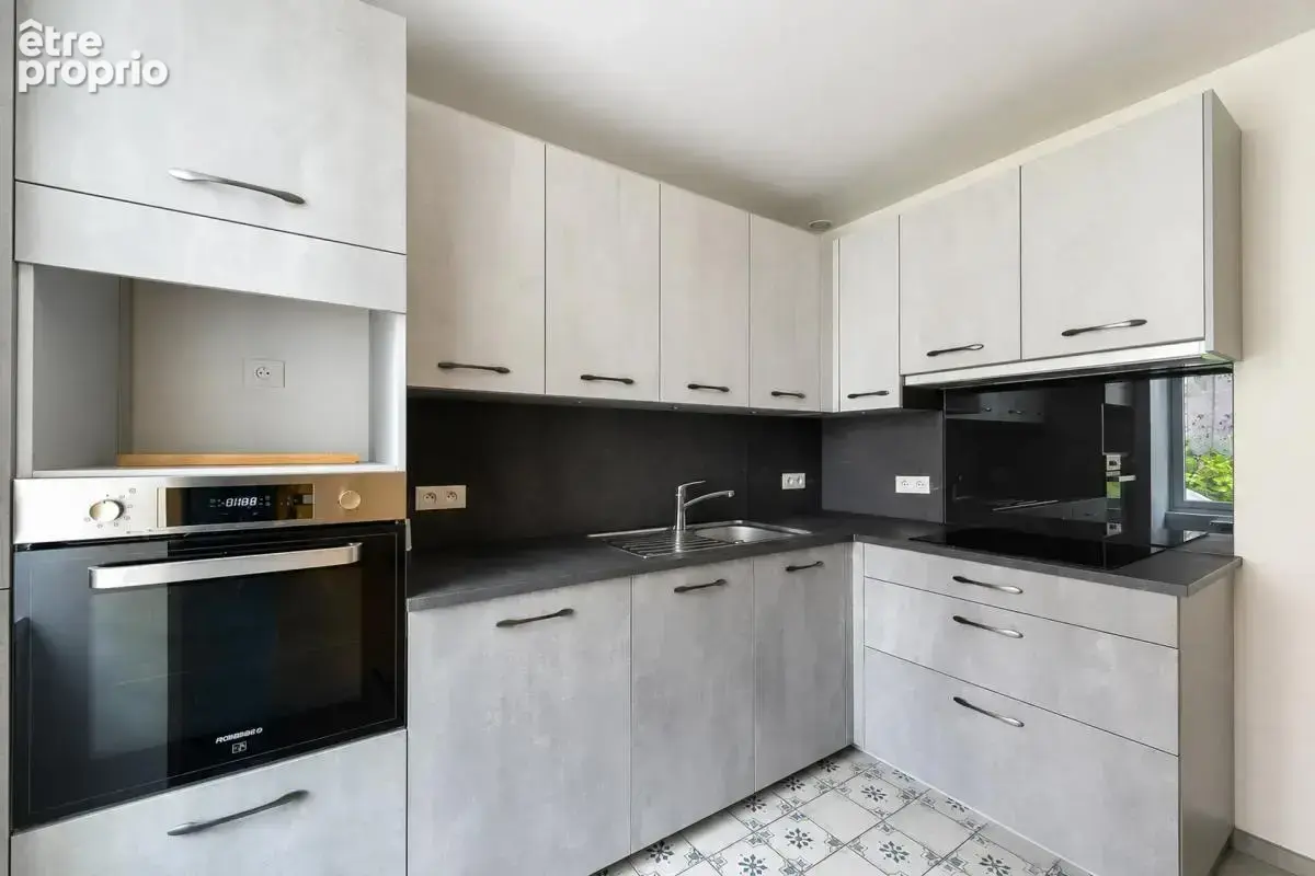Maison de caractère avec jardin - 104 m2 - Villeneuve-le-Comte - photo 7