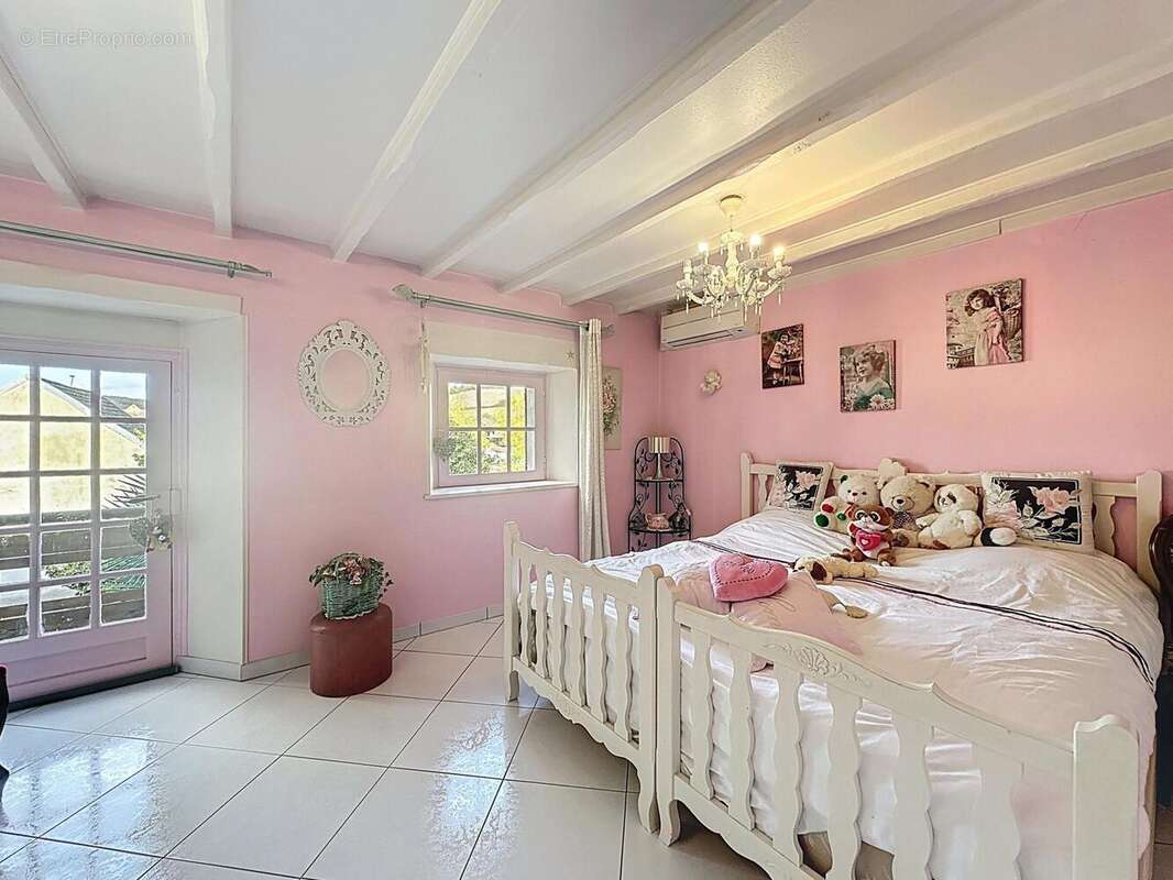 Photo 8 - Maison à LES BORDES