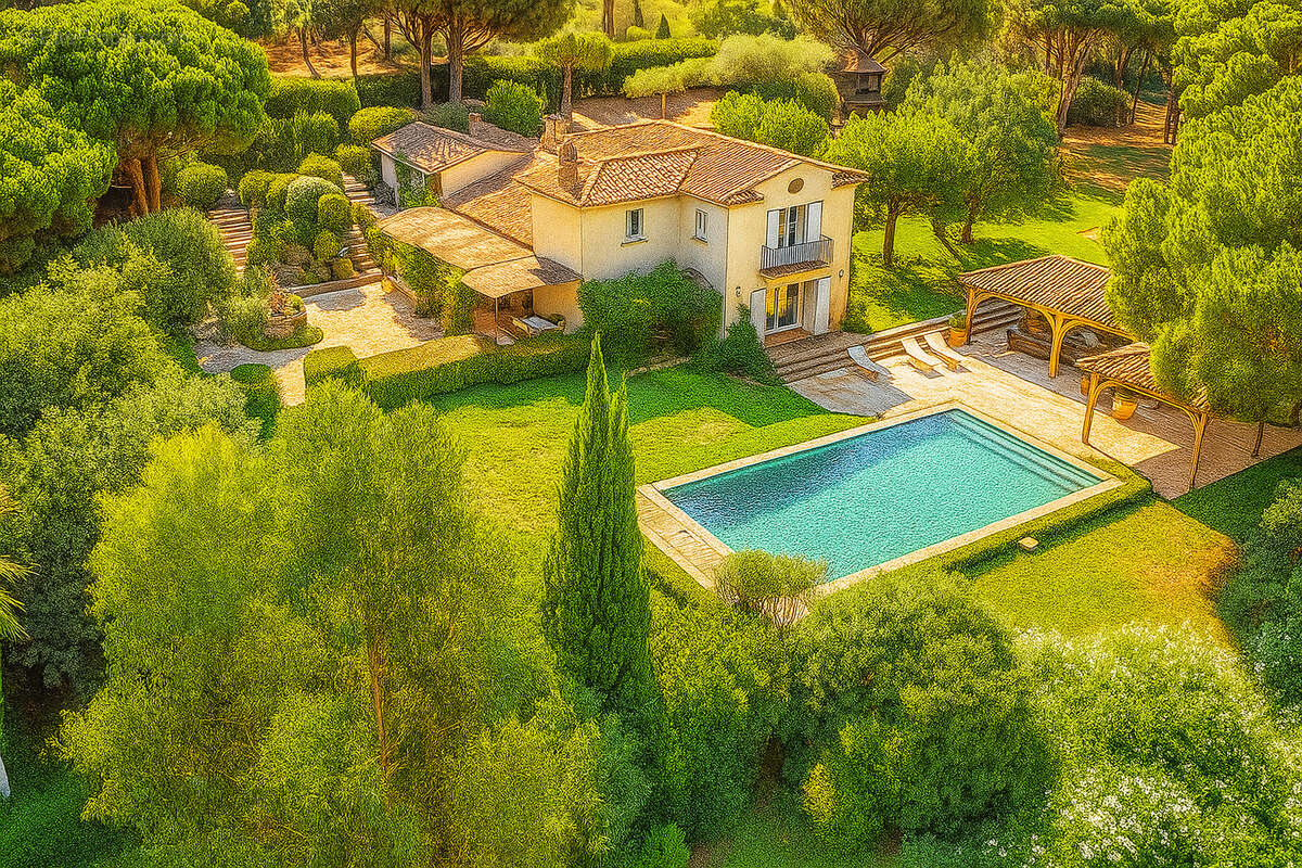 Maison à RAMATUELLE