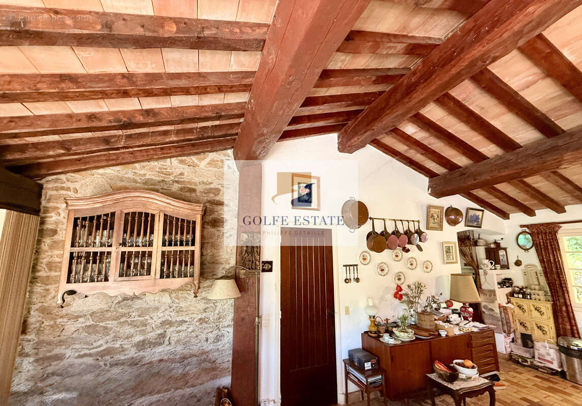 Maison à LA CROIX-VALMER