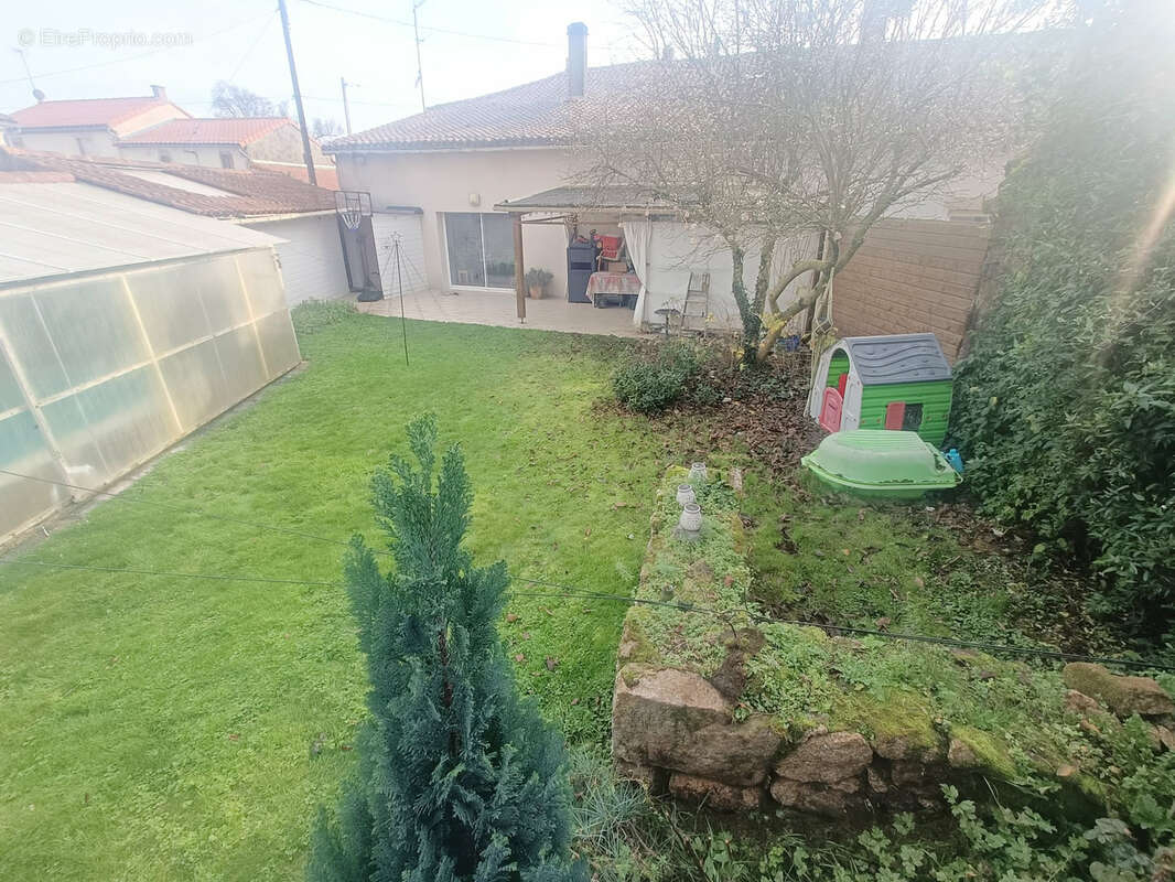Maison à MENOMBLET