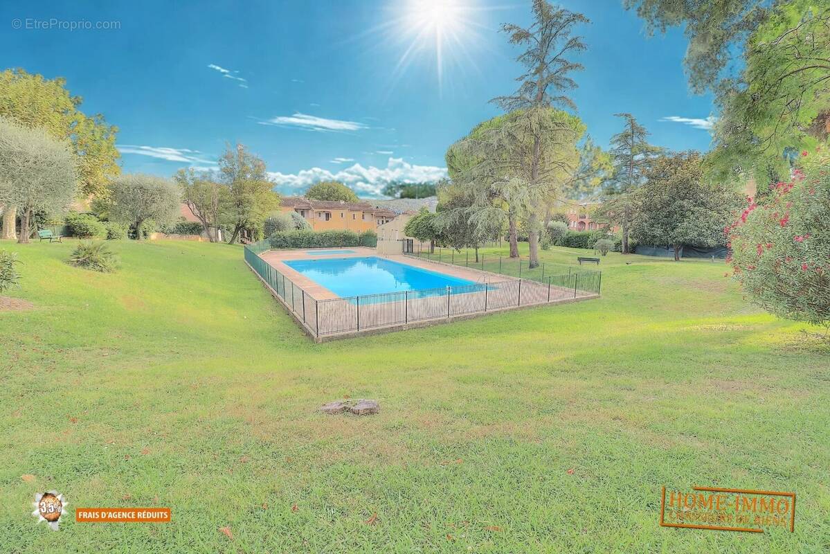 Appartement à PEYMEINADE