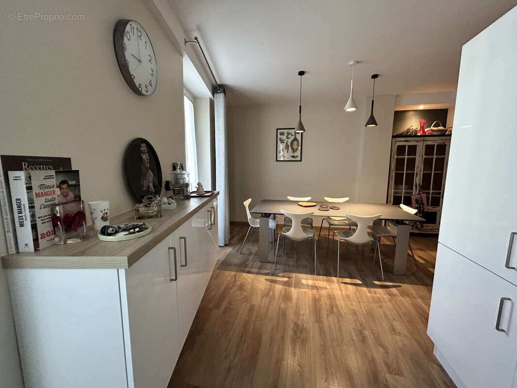 Appartement à AIX-LES-BAINS