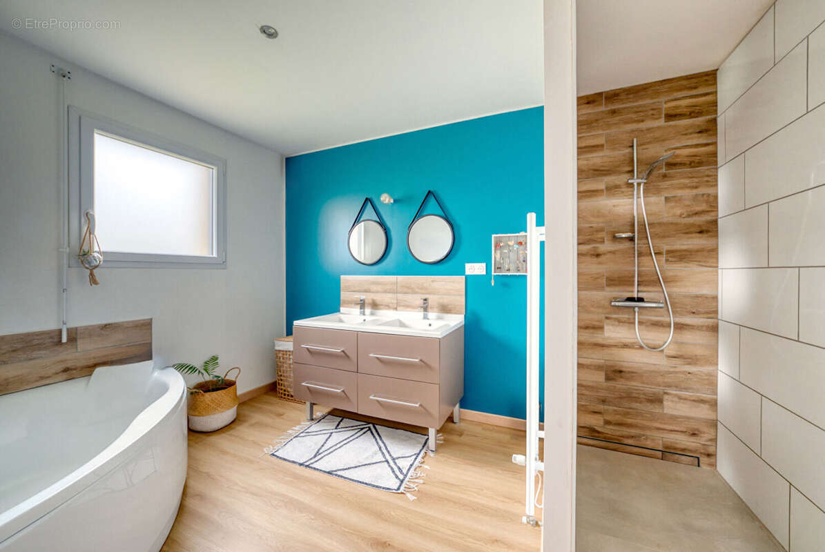 Maison à BOURGBARRE