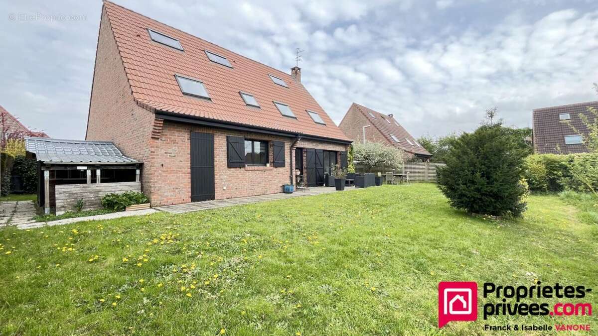 Individuelle lumineuse et familiale - 150 m² (190m² utiles) - 5 chambres - jardin SO - double garage - LOMPRET - photo 2
