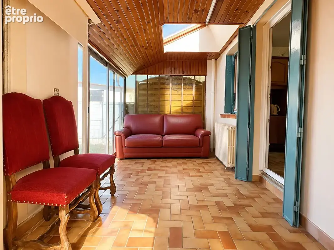 Maison avec garage  et jardin proche toutes commodités et gare - photo 4