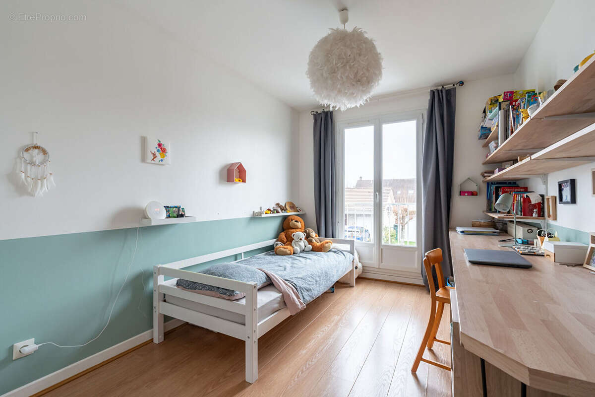 Maison Montesson - 206,06 m² - 7 pièces - photo 14