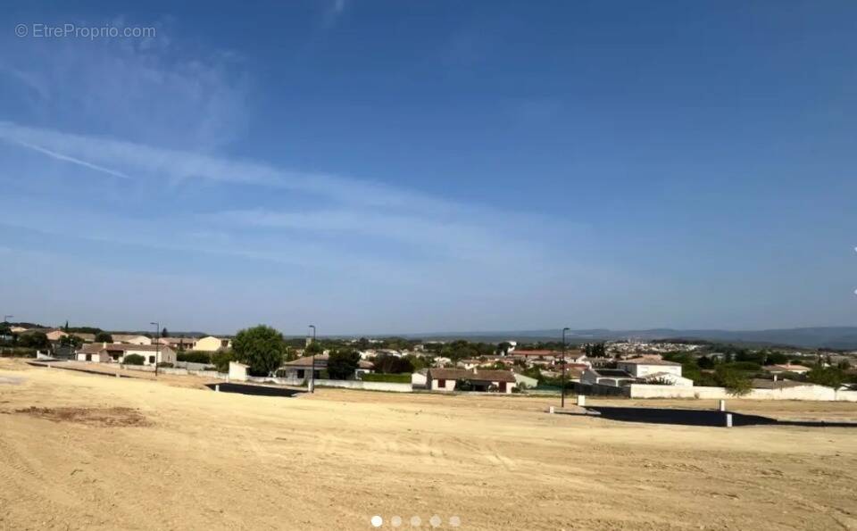Terrain à VILLALIER