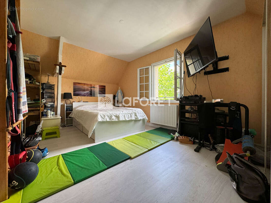 Maison à CORMEILLES-EN-PARISIS