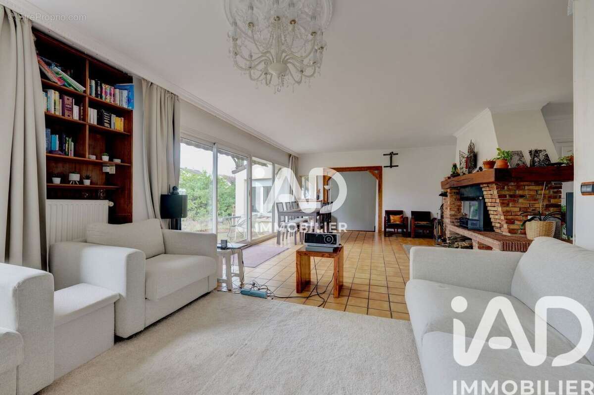 Photo 2 - Maison à NOISY-LE-GRAND