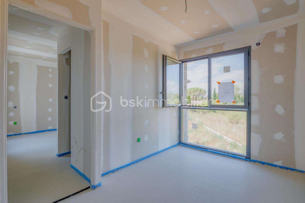 Maison contemporaine neuve de 123 m² - photo 7
