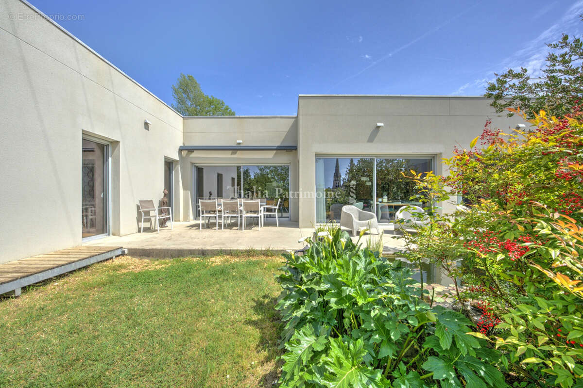 Maison à LIBOURNE
