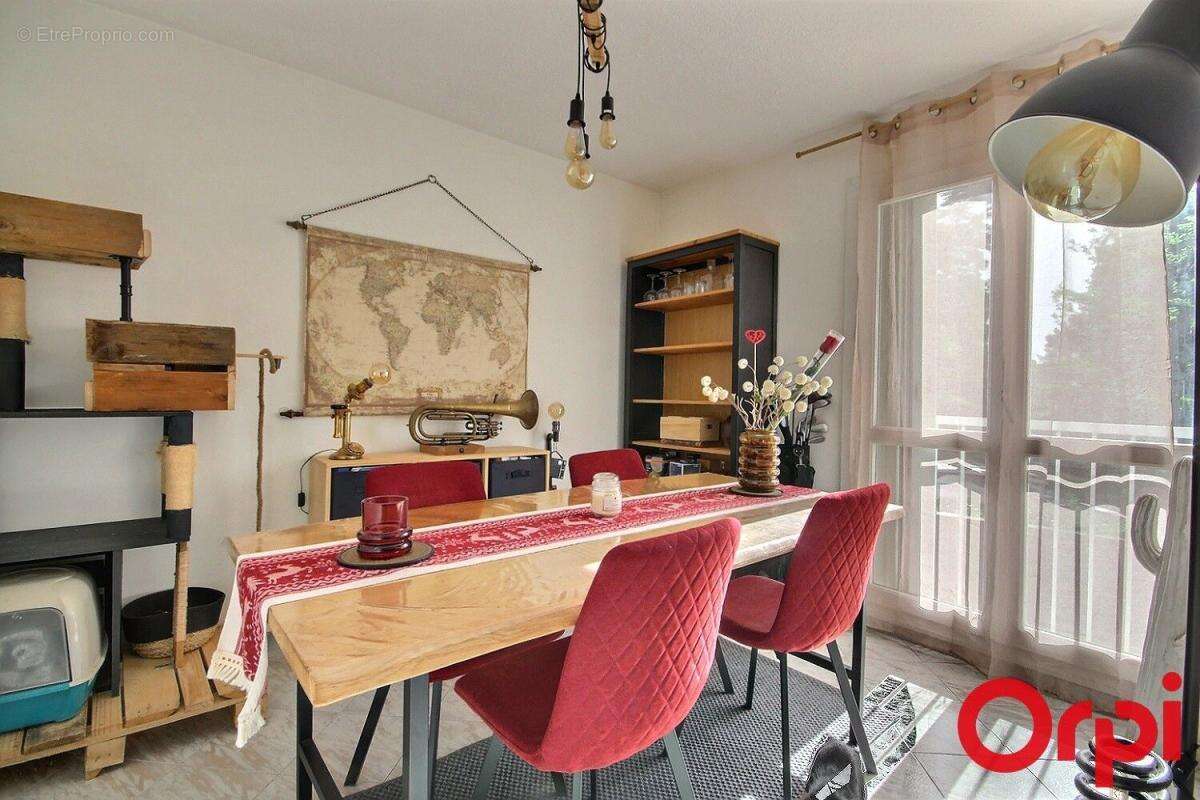 Appartement à MARSEILLE-11E