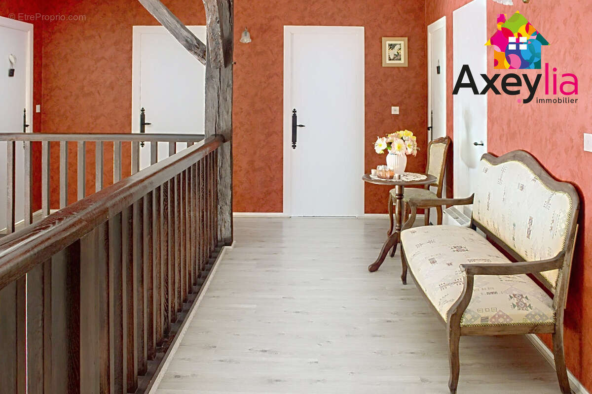 Maison à CHARLIEU