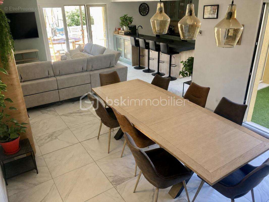 Maison neuve de 170 m² avec terrain de 1500 m2 et local - photo 3