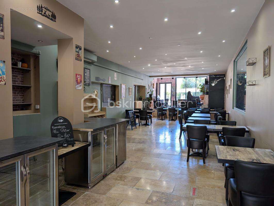 Commerce à REMOULINS