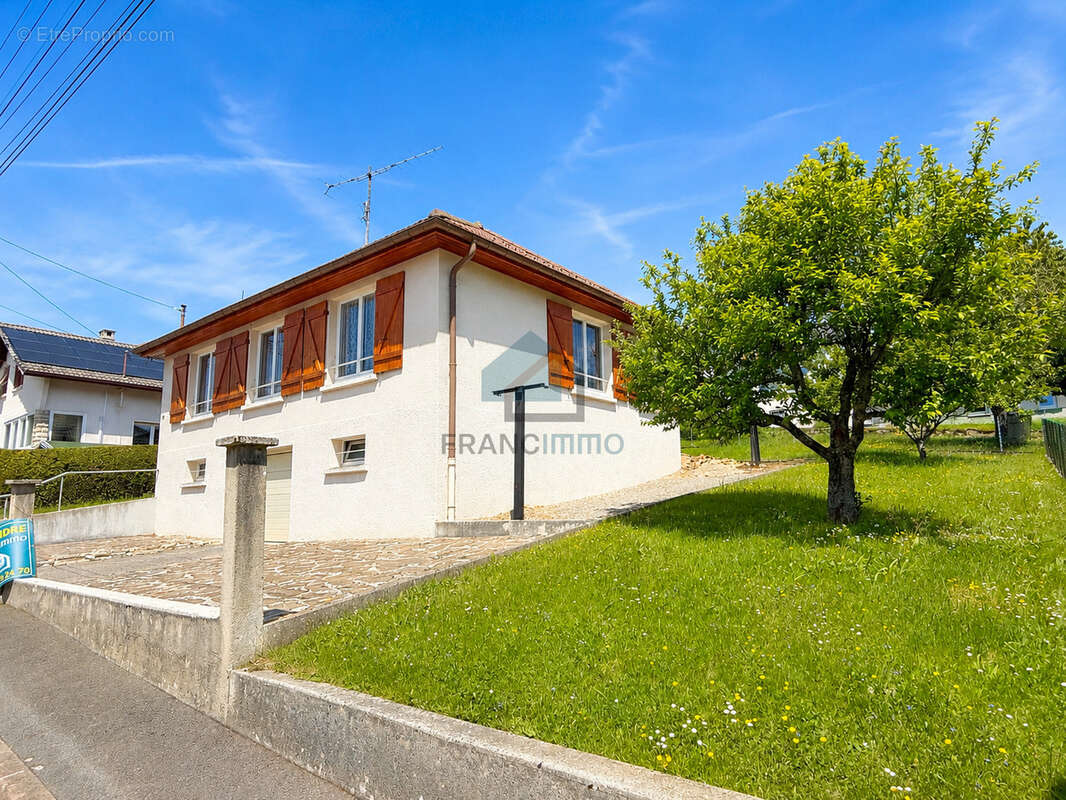Maison à MAICHE
