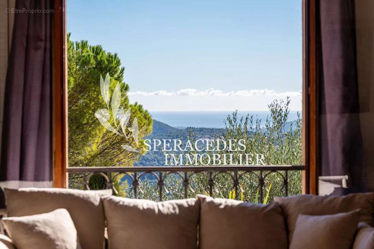 Maison à SPERACEDES