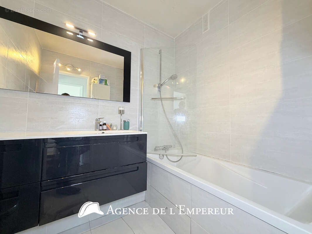 Appartement à RUEIL-MALMAISON