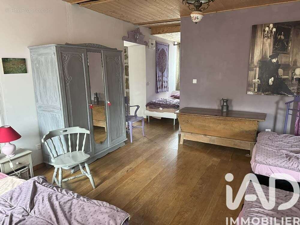 Maison 186 m² à Lunan  - photo 7