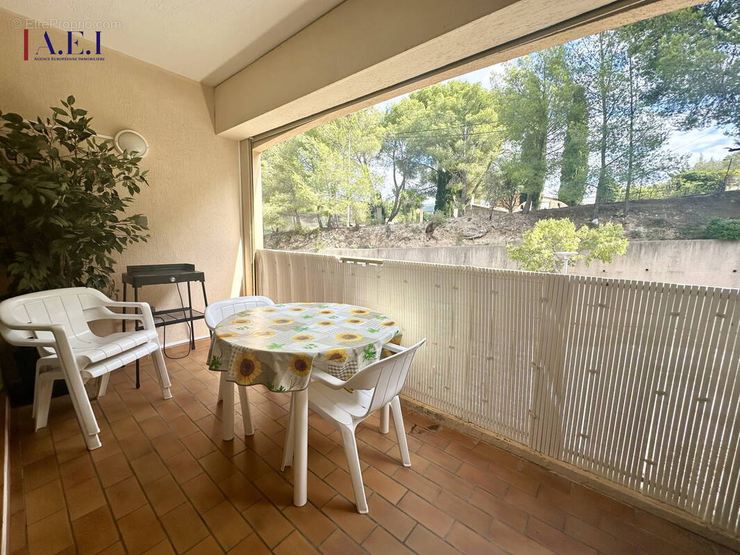 Appartement à SANARY-SUR-MER