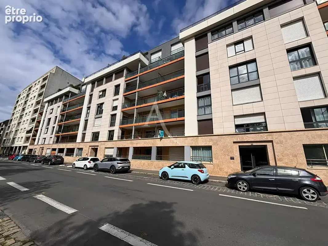 Photo Appartement à Laval au prix de 245 900€
