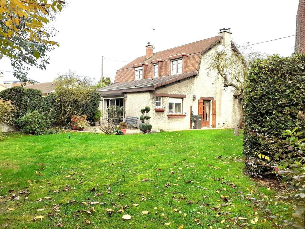 Photo 1 - Maison à ESTAIRES