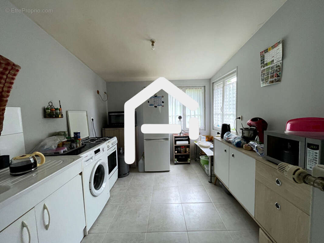 Maison à DUN-LES-PLACES