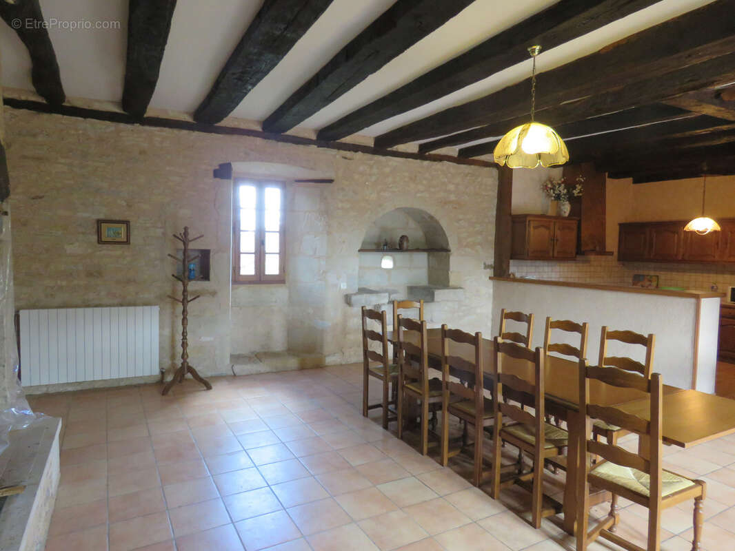 Maison à GRANGES-D'ANS
