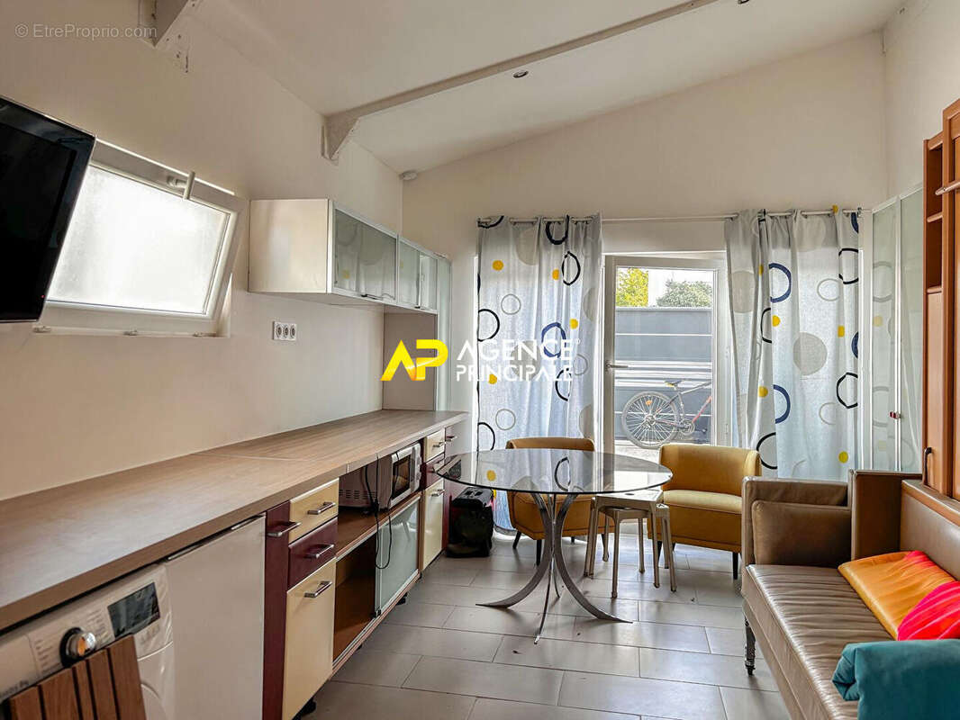 Maison à SARTROUVILLE