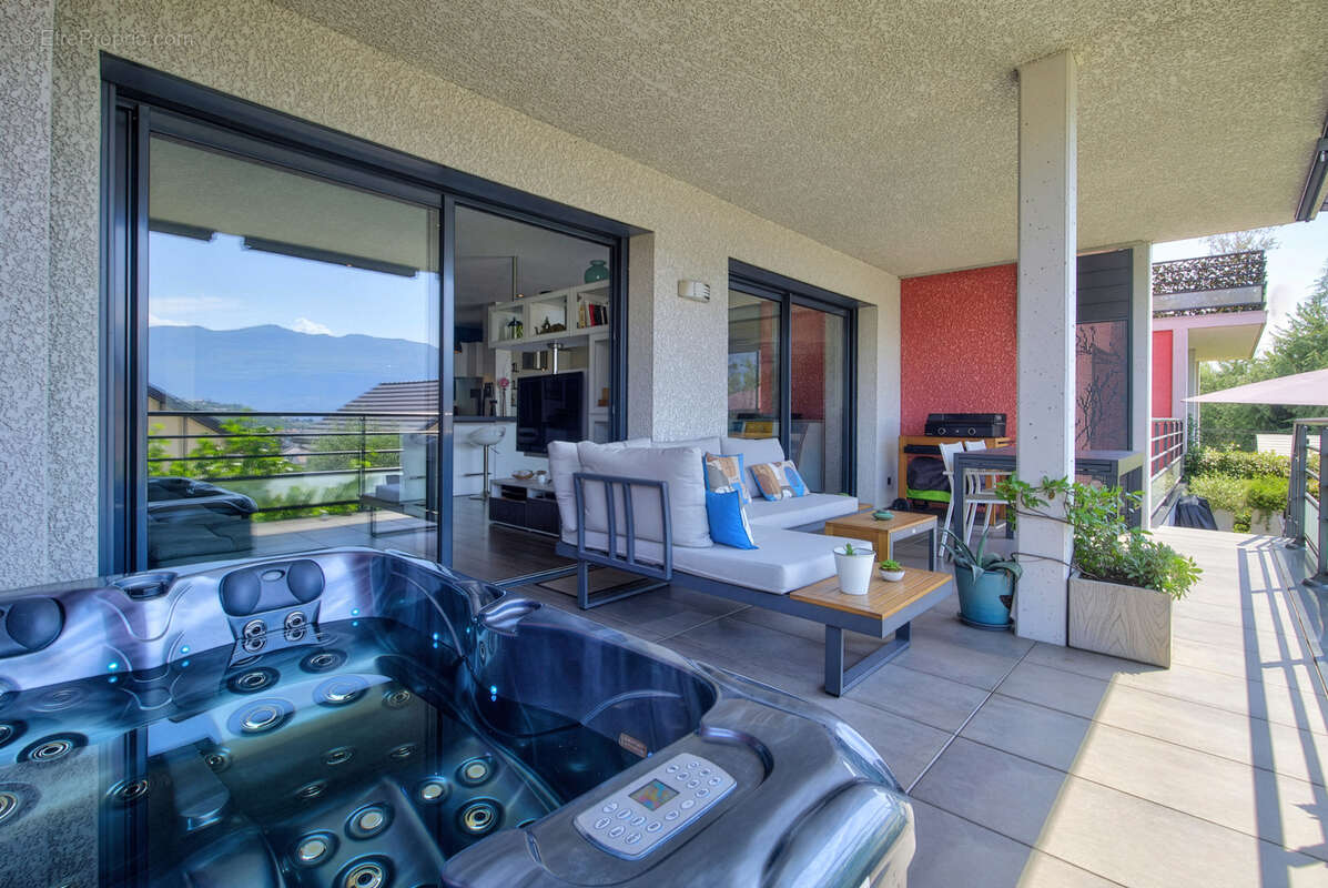Appartement à AIX-LES-BAINS