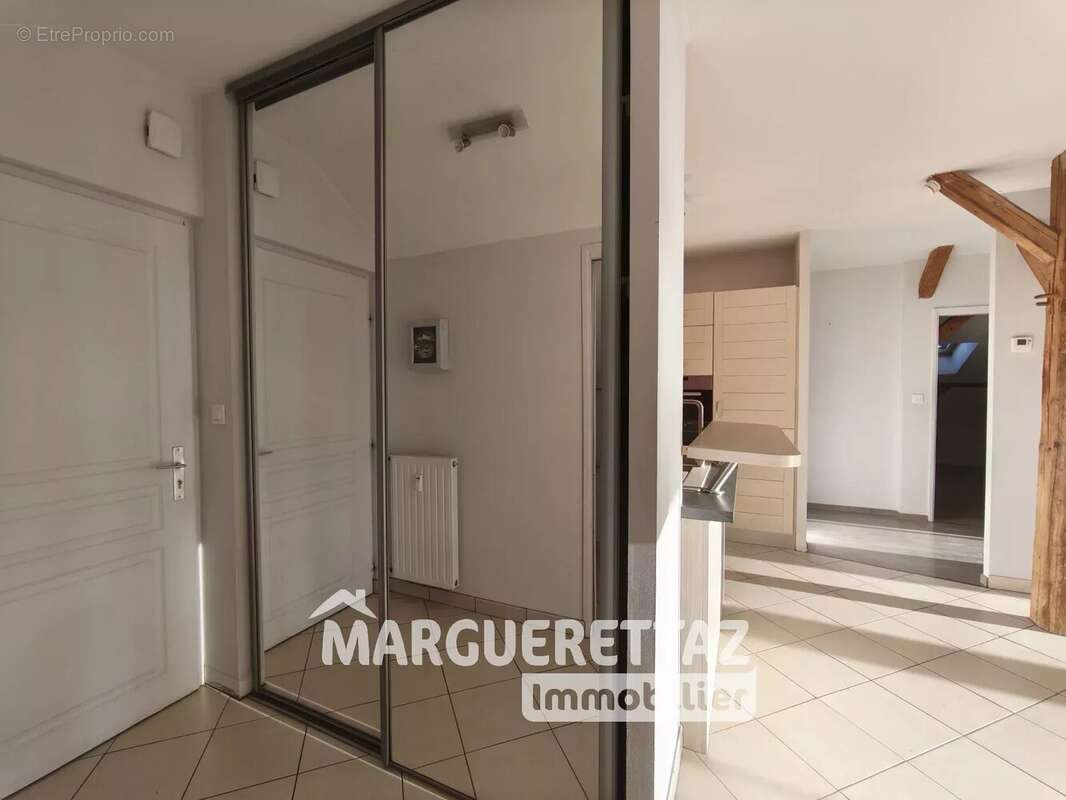 Appartement à HABERE-LULLIN