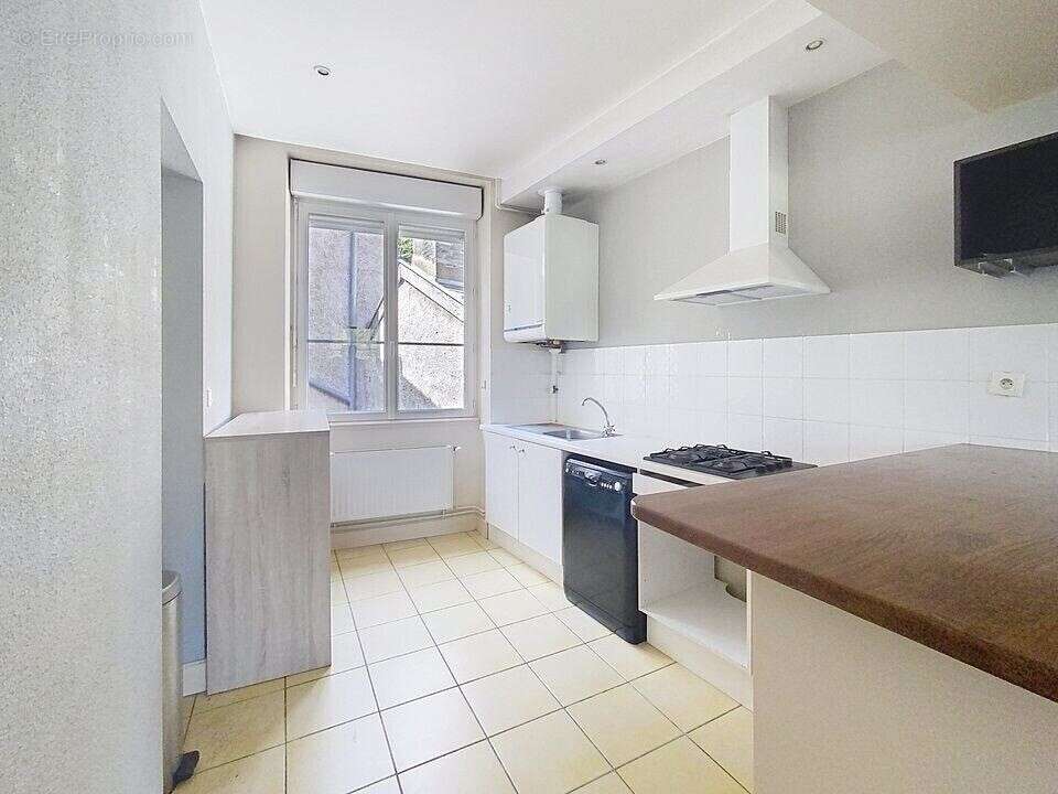 Appartement à LYON-9E